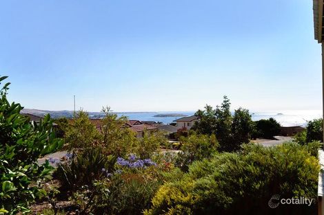 Property photo of 17 Mayflower Court Encounter Bay SA 5211