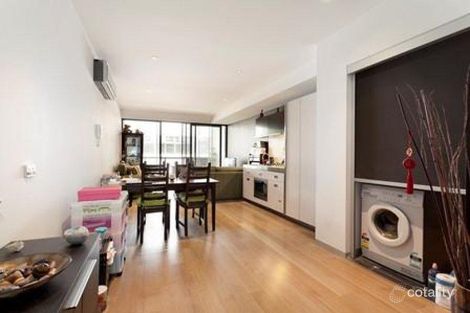 Property photo of 230/539 St Kilda Road Melbourne VIC 3004