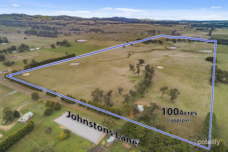 16 Johnstons Lane, Lancefield, VIC 3435