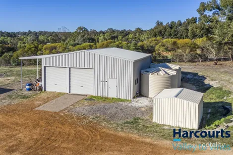 Property photo of 32 Texon Ridge Lower Chittering WA 6084