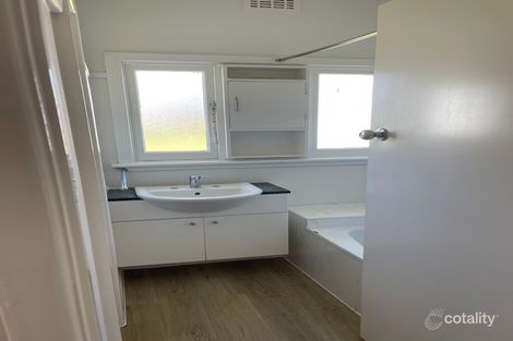 Property photo of 7 Edward Street Moe VIC 3825