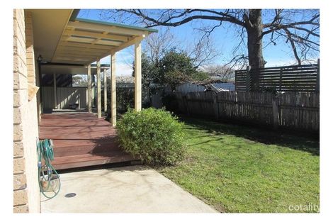 2/3 Oliver Ave, Armidale, NSW 2350