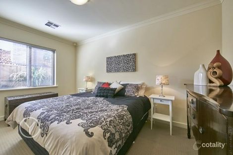 Property photo of 33 Harrison Street Willagee WA 6156