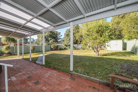 Property photo of 30 Sunshine Drive Point Clare NSW 2250