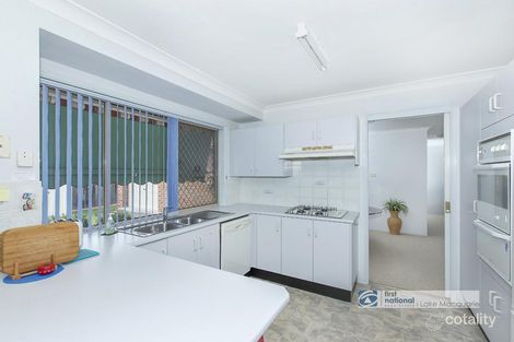 Property photo of 27 Plane Tree Circuit Woongarrah NSW 2259