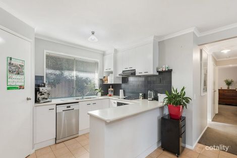 Property photo of 7 Orchid Court Kangaroo Flat VIC 3555