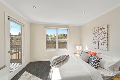 Property photo of 1/70B Auburn Parade Hawthorn East VIC 3123