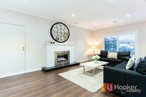 Property photo of 3 Marinique Drive Aspendale Gardens VIC 3195