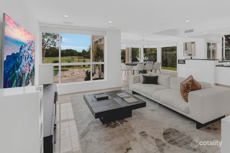 Property photo of 4 Meadowview Drive Carrara QLD 4211