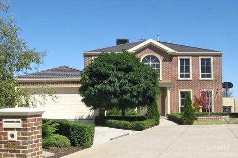 27 Landsbourgh Ave, Taylors Lakes, VIC 3038