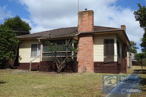 Property photo of 8 Dwyer Street Moe VIC 3825