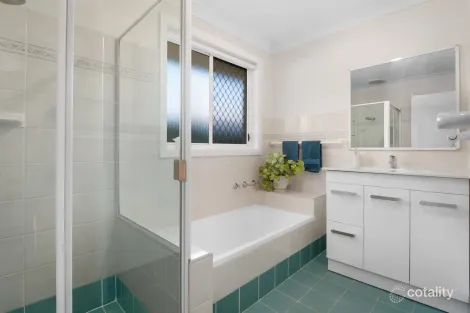 Property photo of 38 Batten Circuit South Windsor NSW 2756