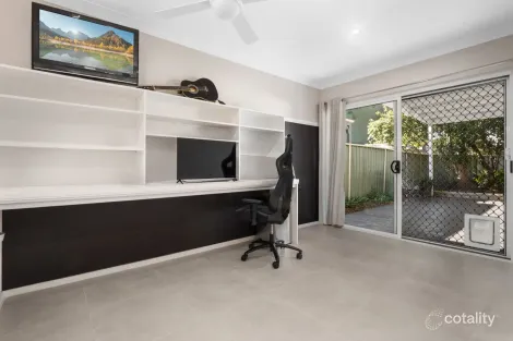 Property photo of 38 Batten Circuit South Windsor NSW 2756