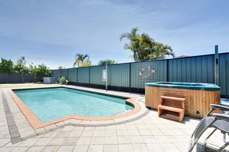 Property photo of 43 Standish Way Woodvale WA 6026