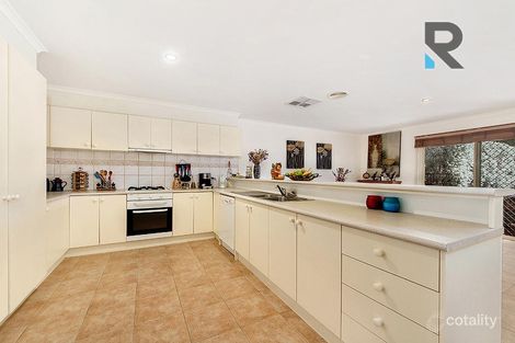 Property photo of 34 Boyden Square Roxburgh Park VIC 3064