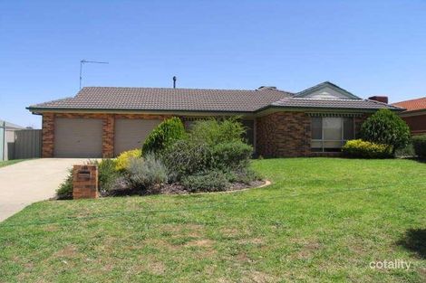 69 Eldershaw Dr, Forest Hill, NSW 2651