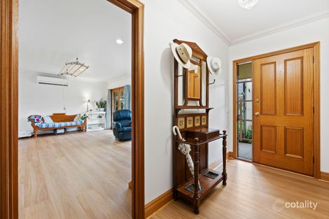 Property photo of 21 Arrandale Avenue Alfredton VIC 3350