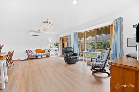 Property photo of 21 Arrandale Avenue Alfredton VIC 3350