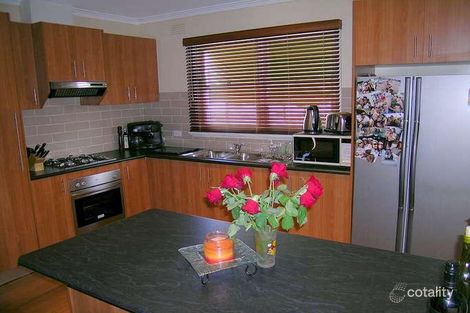 Property photo of 31 Skewes Street Avondale Heights VIC 3034