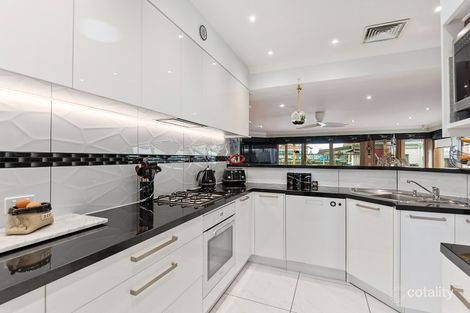 Property photo of 62 Marianne Way Mount Waverley VIC 3149