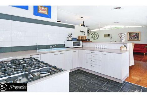 Property photo of 17 Alamine Street Holland Park QLD 4121