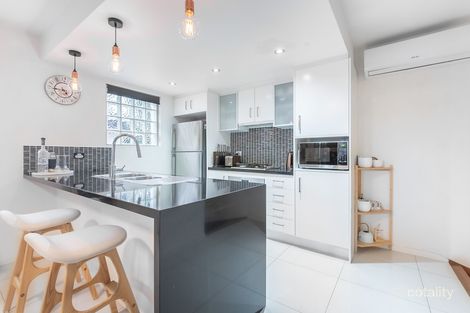 Property photo of 3/25 Balmoral Street Hawthorne QLD 4171
