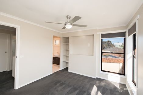 Property photo of 53 Lake Street Wendouree VIC 3355