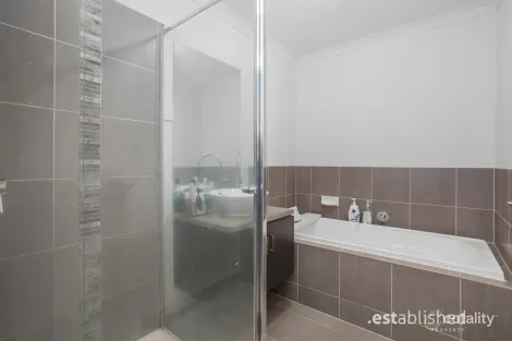 Property photo of 13/43-51 Rippleside Terrace Tarneit VIC 3029