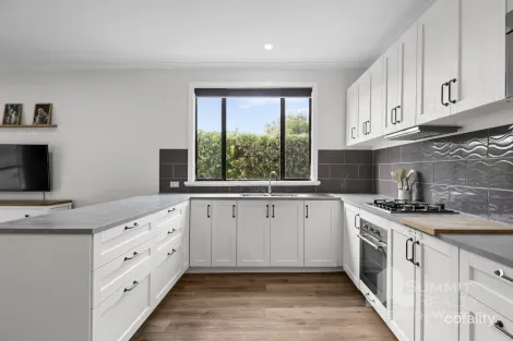 Property photo of 13 Hackett Road Harvey WA 6220