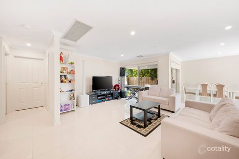 Property photo of 2/21 Cherrytree Rise Knoxfield VIC 3180