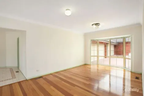 Property photo of 2/15 Vision Street Chadstone VIC 3148