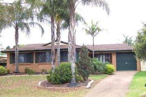 Property photo of 8 Larapinta Crescent St Helens Park NSW 2560