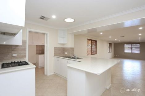 Property photo of 20 Alciston Way Huntingdale WA 6110