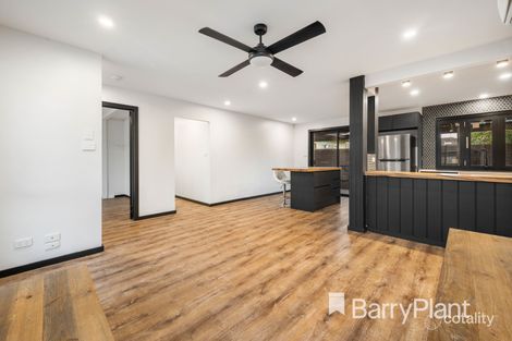Property photo of 3/102-104 Fox Street St Albans VIC 3021
