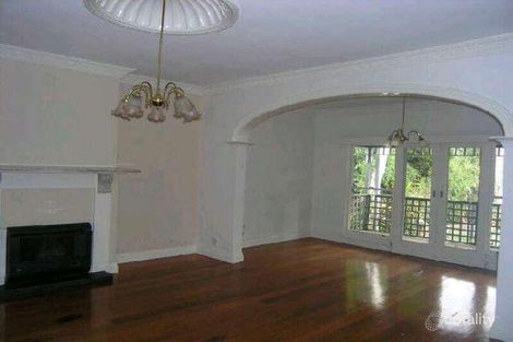 Property photo of 17 Chestnut Street Surrey Hills VIC 3127