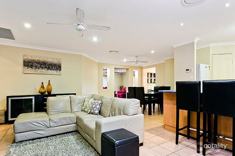 Property photo of 32 Nyngarie Place Upper Kedron QLD 4055