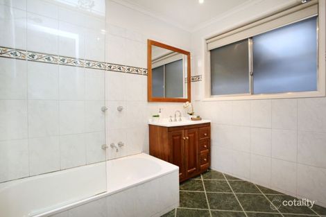 Property photo of 1 Midway Close Gladstone Park VIC 3043
