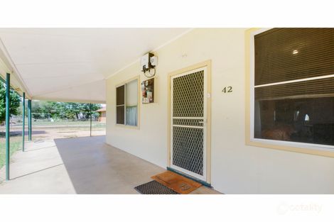 Property photo of 42 Third Avenue North Narromine NSW 2821