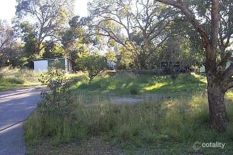 24 Marloo Rd, Greenmount, WA 6056