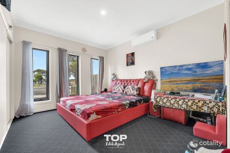 Property photo of 4/5 Dortad Court Hampton Park VIC 3976