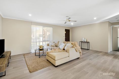 Property photo of 17 Glenview Crescent Frankston VIC 3199