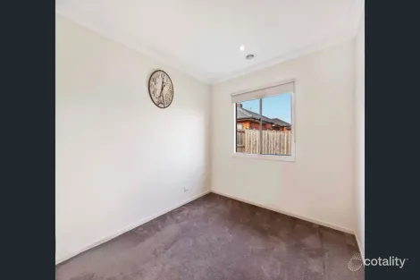 Property photo of 4 Isidore Drive Doreen VIC 3754