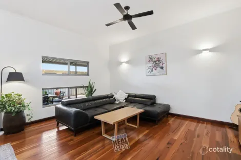 Property photo of 17 Fantail Bend Nickol WA 6714