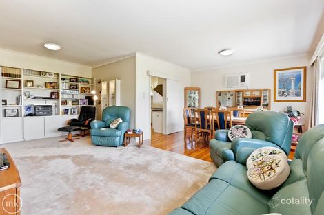 Property photo of 3 Kent Court Eltham VIC 3095