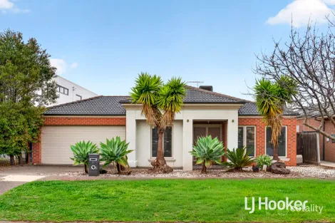 13 DRIFT ST, POINT COOK, VIC 3030
