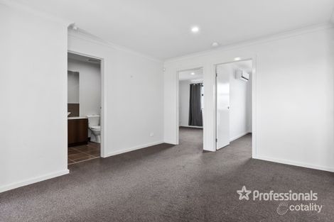 Property photo of 17 Lumley Circuit Werribee VIC 3030