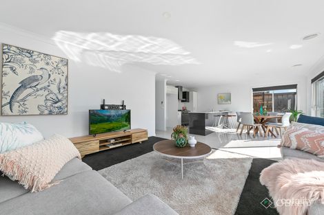 Property photo of 13 Lotus Street Pakenham VIC 3810