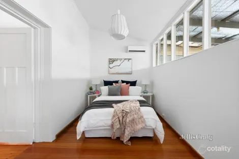 Property photo of 8 Godfrey Street Bentleigh VIC 3204