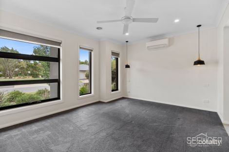Property photo of 24 Phillip Hyland Drive Yarrawonga VIC 3730