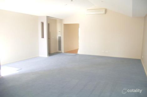 Property photo of 6/9 Coral Drive Jerrabomberra NSW 2619